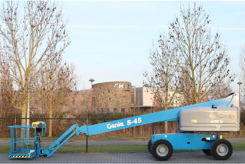 Genie S-45 | 15.7 METER | 227 KG | GOOD CONDITION - Nacela telescopica: Foto 1 Genie S-45 | 15.7 METER | 227 KG | GOOD CONDITION - Nacela telescopica: Foto 1