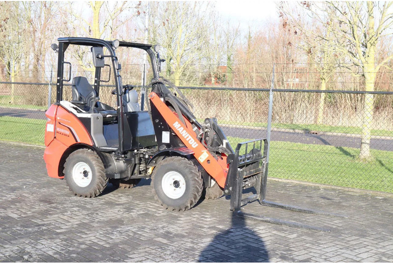 Manitou MLA 2-25 H | FORKS | QUICK COUPLER | NEW UNUSED - Încărcător frontal pe pneuri: Foto 5 Manitou MLA 2-25 H | FORKS | QUICK COUPLER | NEW UNUSED - Încărcător frontal pe pneuri: Foto 5