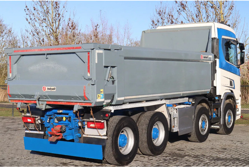 Scania R580 V8 NGS | 8X4 | RETARDER | EURO 6 | BIG AXLES - Camion basculantă: Foto 4 Scania R580 V8 NGS | 8X4 | RETARDER | EURO 6 | BIG AXLES - Camion basculantă: Foto 4