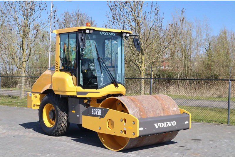 Volvo SD75B | SD 75 B | NEW / UNUSED | 1 YEAR WARRANTY - Cilindru compactor mixt: Foto 5 Volvo SD75B | SD 75 B | NEW / UNUSED | 1 YEAR WARRANTY - Cilindru compactor mixt: Foto 5