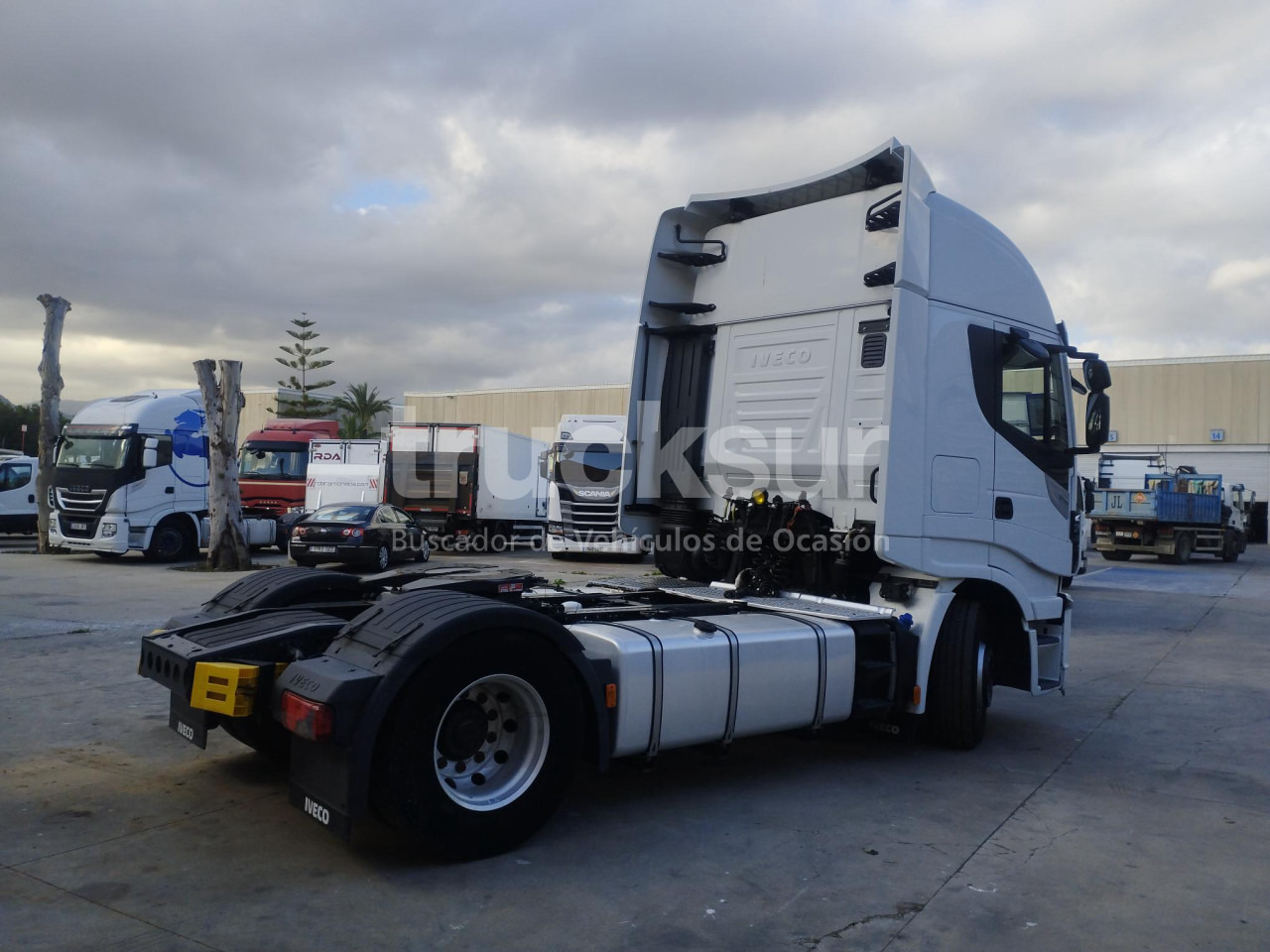 IVECO STRALIS AS440S51T/P HI-WAY - Cap tractor: Foto 4 IVECO STRALIS AS440S51T/P HI-WAY - Cap tractor: Foto 4