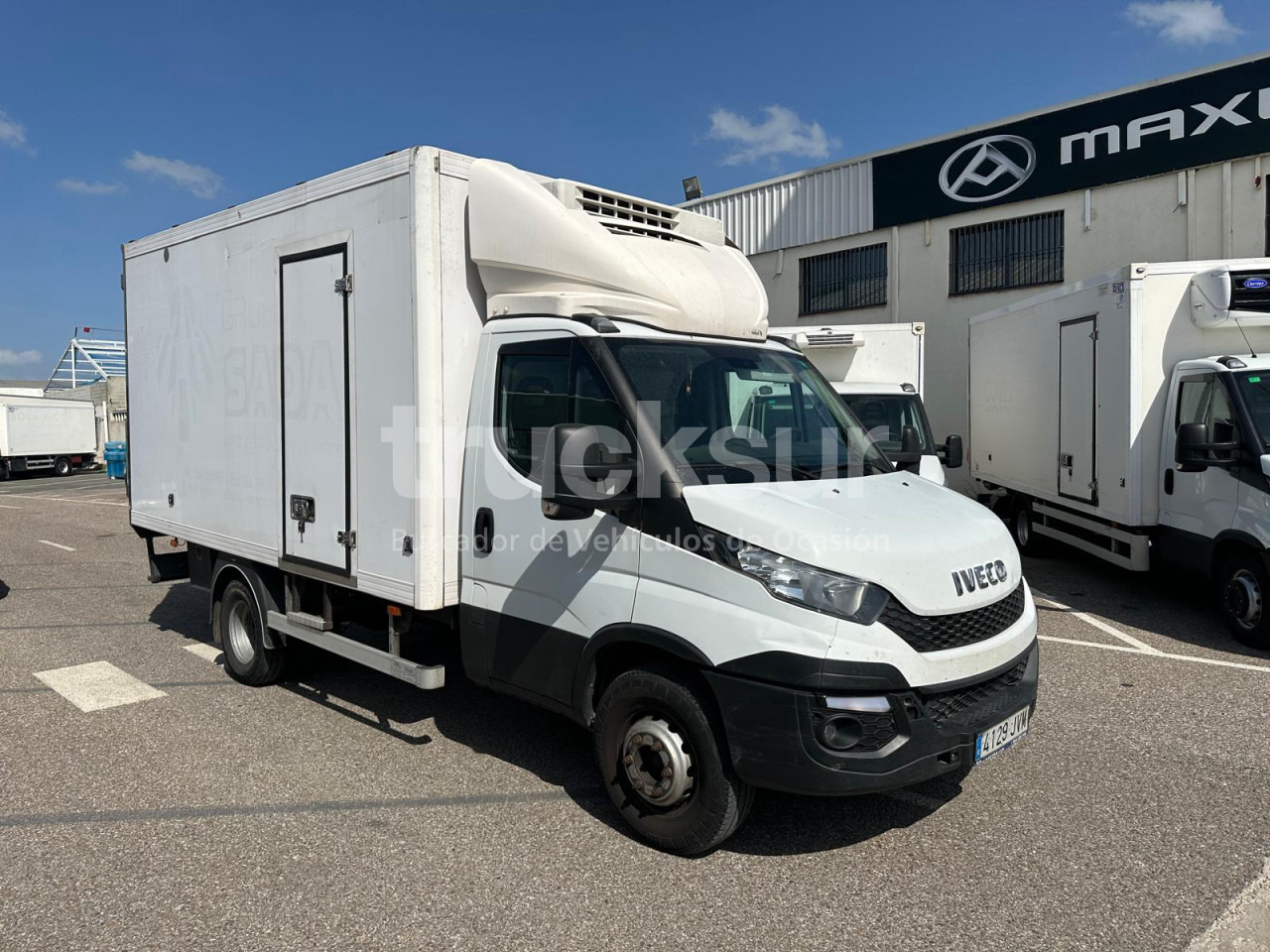 IVECO 70C15 THK - Camion furgon: Foto 1 IVECO 70C15 THK - Camion furgon: Foto 1