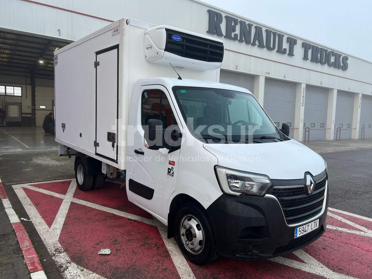 RENAULT 165.35 FRC-X - Autoutilitară box: Foto 2 RENAULT 165.35 FRC-X - Autoutilitară box: Foto 2