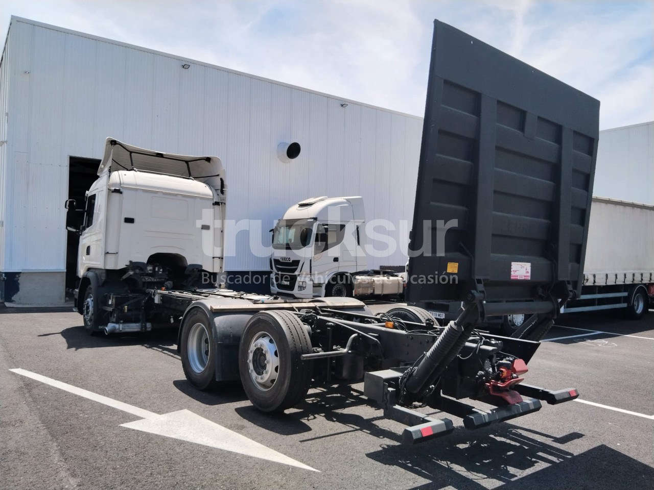 SCANIA G490 ejes 6x2*4 - Camion şasiu: Foto 3 SCANIA G490 ejes 6x2*4 - Camion şasiu: Foto 3