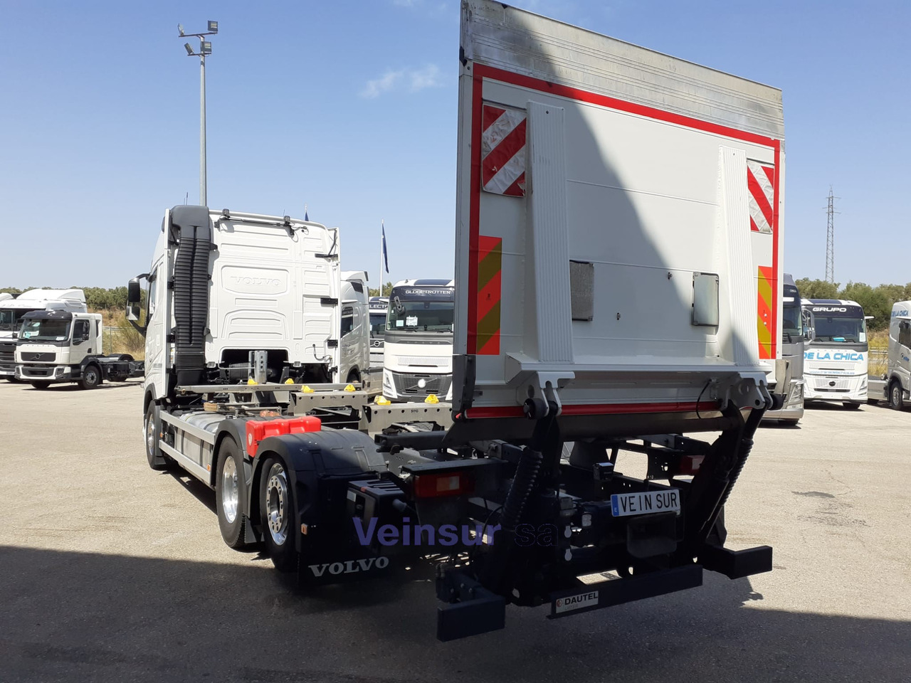 VOLVO FH4 I-SAVE - Camion: Foto 4 VOLVO FH4 I-SAVE - Camion: Foto 4