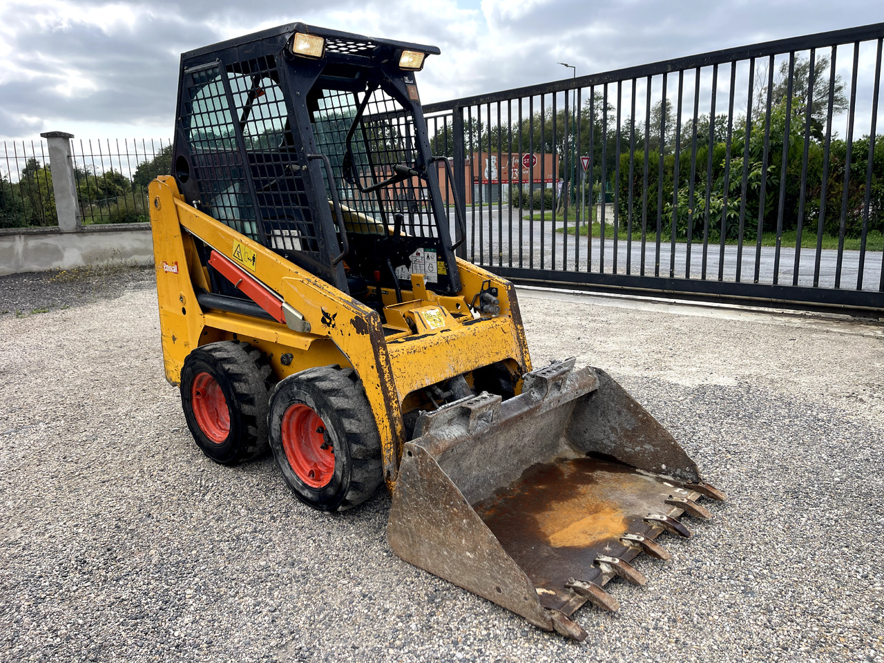 BOBCAT S70 - Mini încărcător: Foto 4 BOBCAT S70 - Mini încărcător: Foto 4