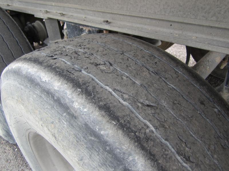 Benalu - Semiremorcă basculantă: Foto 4 Benalu - Semiremorcă basculantă: Foto 4