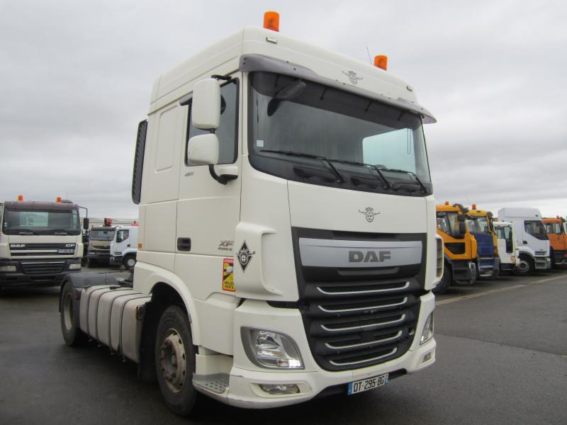 DAF XF105 460 - Cap tractor: Foto 2 DAF XF105 460 - Cap tractor: Foto 2