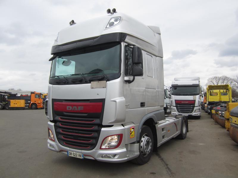 DAF XF105 510 - Cap tractor: Foto 1 DAF XF105 510 - Cap tractor: Foto 1