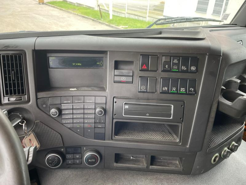 Cap tractor Volvo FMX 460: Foto 10