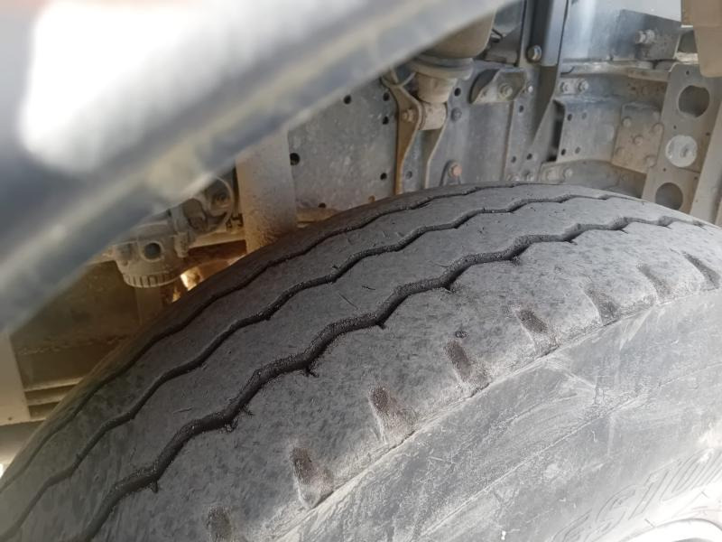 MAN TGA 33.350 - Camion basculantă: Foto 5 MAN TGA 33.350 - Camion basculantă: Foto 5