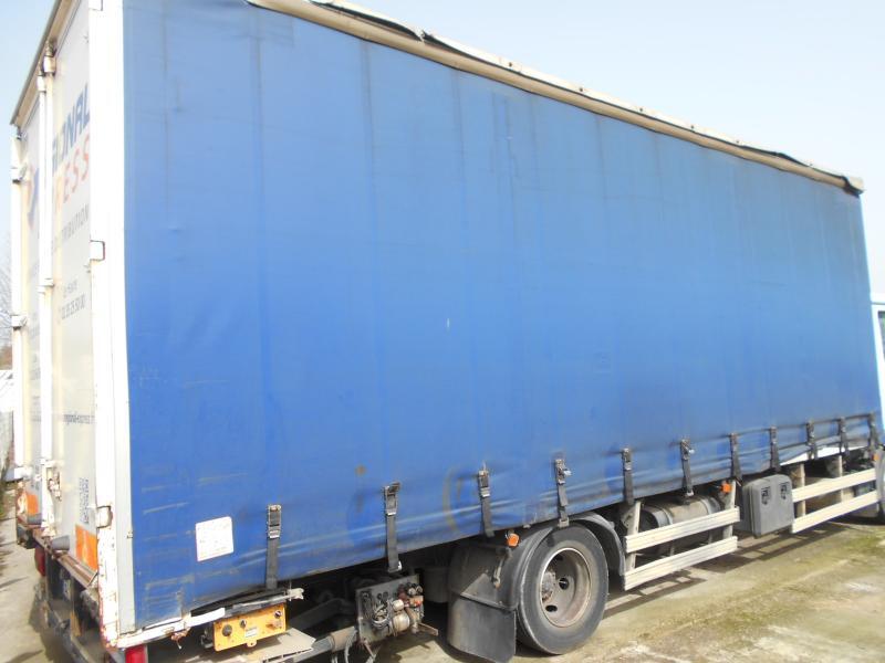 MAN TGL 12.220 - Camion cu prelată: Foto 4 MAN TGL 12.220 - Camion cu prelată: Foto 4