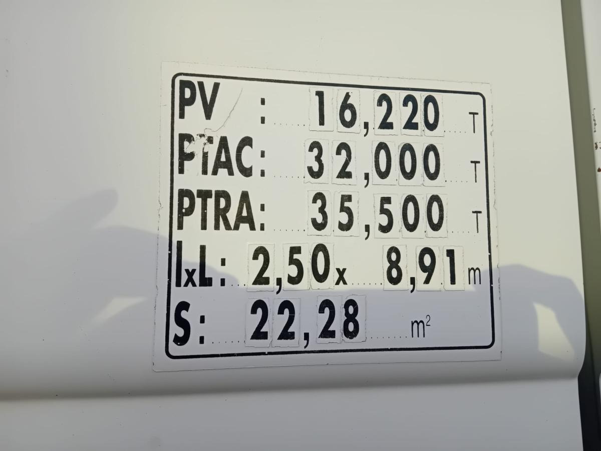 Mercedes Actros 3236 - Camion basculantă: Foto 5 Mercedes Actros 3236 - Camion basculantă: Foto 5