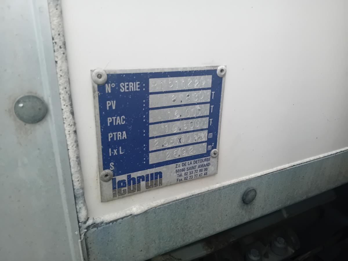 Renault D16 - Camion furgon: Foto 3 Renault D16 - Camion furgon: Foto 3