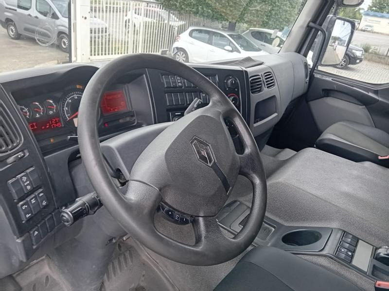 Renault Gamme D 280.19 - Camion furgon: Foto 3 Renault Gamme D 280.19 - Camion furgon: Foto 3