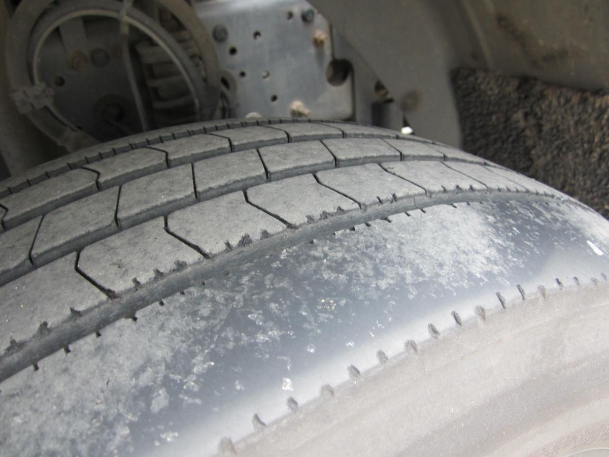 Renault Midlum 280 DXI - Camion furgon: Foto 3 Renault Midlum 280 DXI - Camion furgon: Foto 3