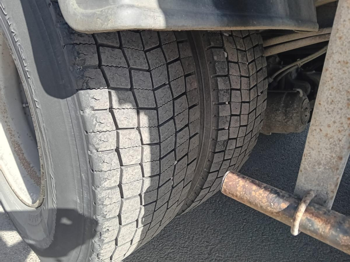 Renault Premium 250 - Camion platformă: Foto 5 Renault Premium 250 - Camion platformă: Foto 5