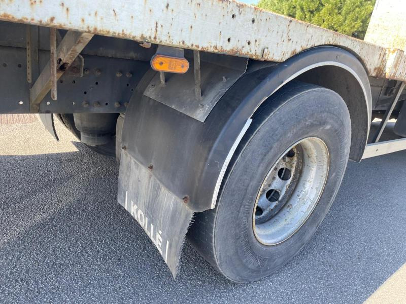 Renault Premium 270 DCI - Camion platformă: Foto 5 Renault Premium 270 DCI - Camion platformă: Foto 5