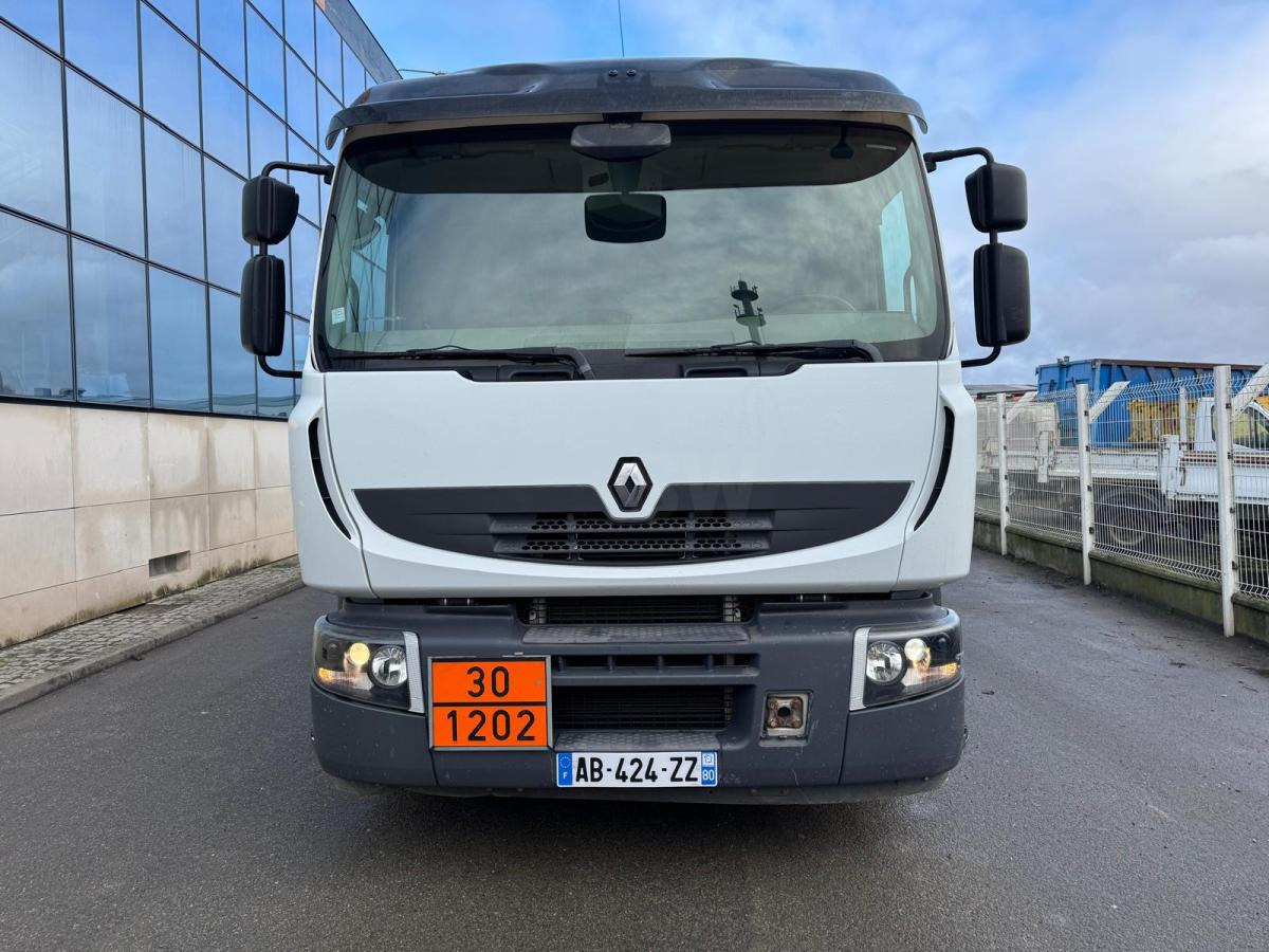 Renault Premium 370 DXI - Camion cisternă: Foto 2 Renault Premium 370 DXI - Camion cisternă: Foto 2