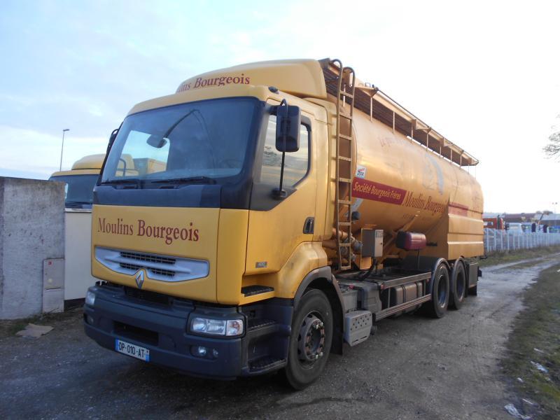Renault Premium 420 DCI - Camion cisternă: Foto 1 Renault Premium 420 DCI - Camion cisternă: Foto 1