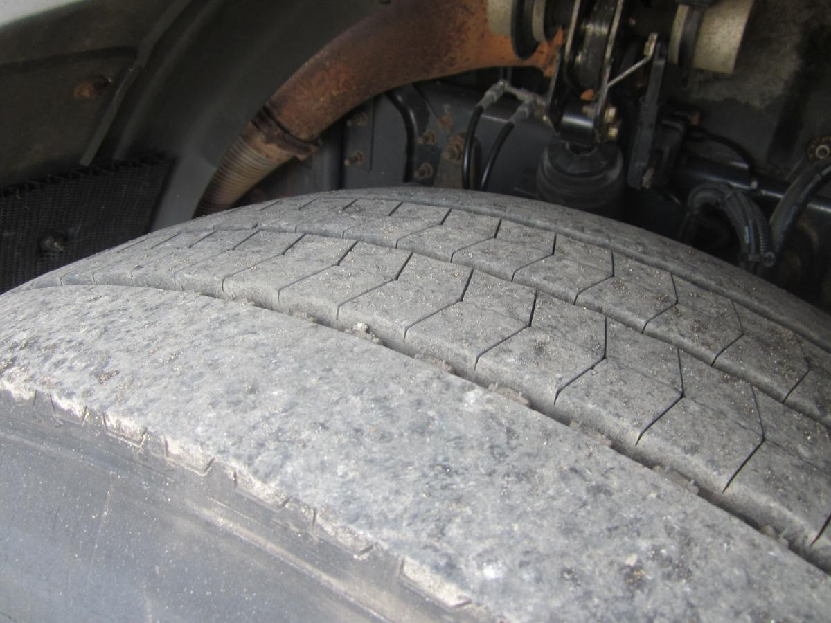 Renault Premium Lander 410 DXI - Camion furgon: Foto 3 Renault Premium Lander 410 DXI - Camion furgon: Foto 3