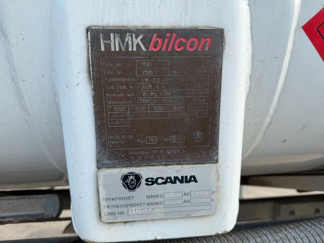 HMK Bilcon 23.800 L ADR Tank - Camion cisternă: Foto 5 HMK Bilcon 23.800 L ADR Tank - Camion cisternă: Foto 5