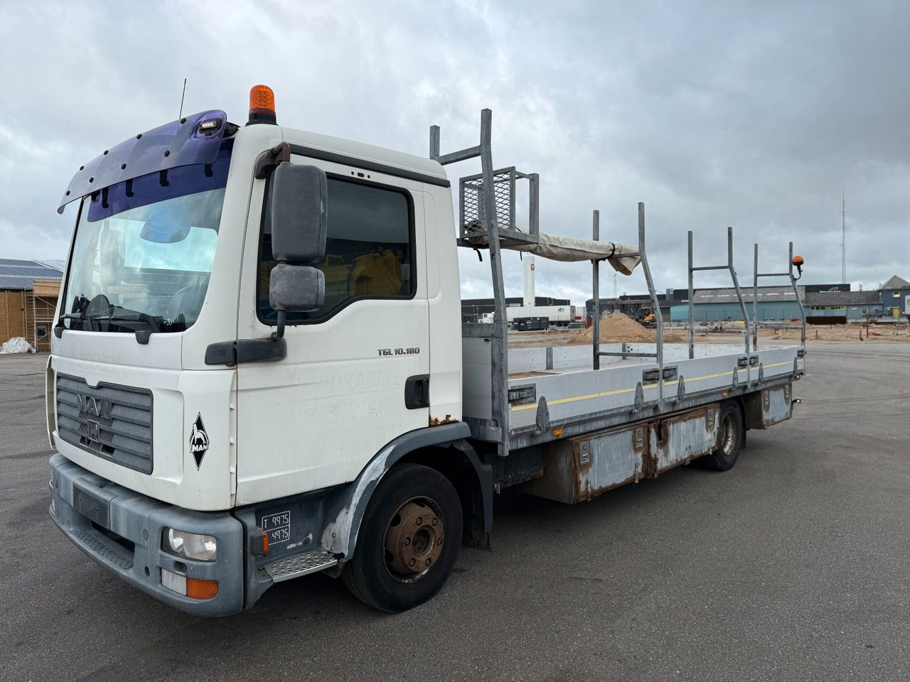 MAN TGL 10.180 4x2 Flatbed 6,80 m. Euro 3 - Camion platformă: Foto 1 MAN TGL 10.180 4x2 Flatbed 6,80 m. Euro 3 - Camion platformă: Foto 1