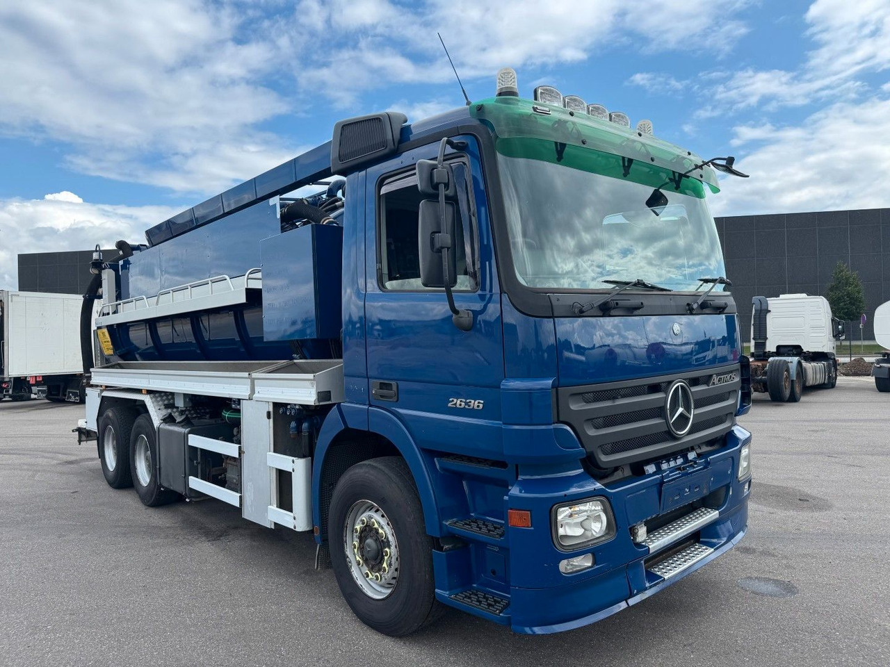 Mercedes-Benz Actros 2636 6x4 RHD Hvidtved Larsen Flexline 312 - Maşină pentru vidanjări: Foto 2 Mercedes-Benz Actros 2636 6x4 RHD Hvidtved Larsen Flexline 312 - Maşină pentru vidanjări: Foto 2