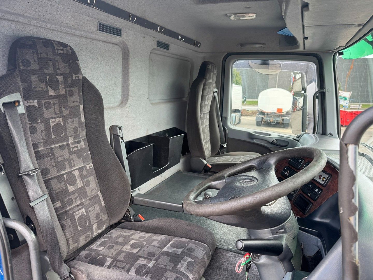 Mercedes-Benz Actros 2636 6x4 RHD Hvidtved Larsen Flexline 312 - Maşină pentru vidanjări: Foto 4 Mercedes-Benz Actros 2636 6x4 RHD Hvidtved Larsen Flexline 312 - Maşină pentru vidanjări: Foto 4