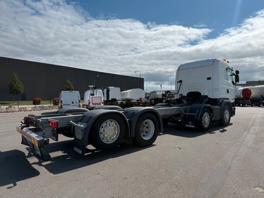 Scania G450 LB 8x2*6 MNB ADR Chassis / Retarder - Camion şasiu: Foto 3 Scania G450 LB 8x2*6 MNB ADR Chassis / Retarder - Camion şasiu: Foto 3