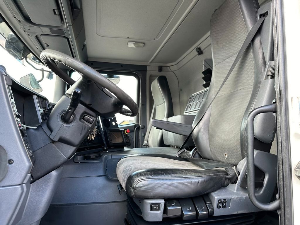 Scania P320 6x2*4 JOAB Anaconda MD 22,1 m3 / Müllwagen Scania P320 6x2*4 JOAB Anaconda MD 22,1 m3 / Müllwagen - Autogunoiere: Foto 5 Scania P320 6x2*4 JOAB Anaconda MD 22,1 m3 / Müllwagen Scania P320 6x2*4 JOAB Anaconda MD 22,1 m3 / Müllwagen - Autogunoiere: Foto 5