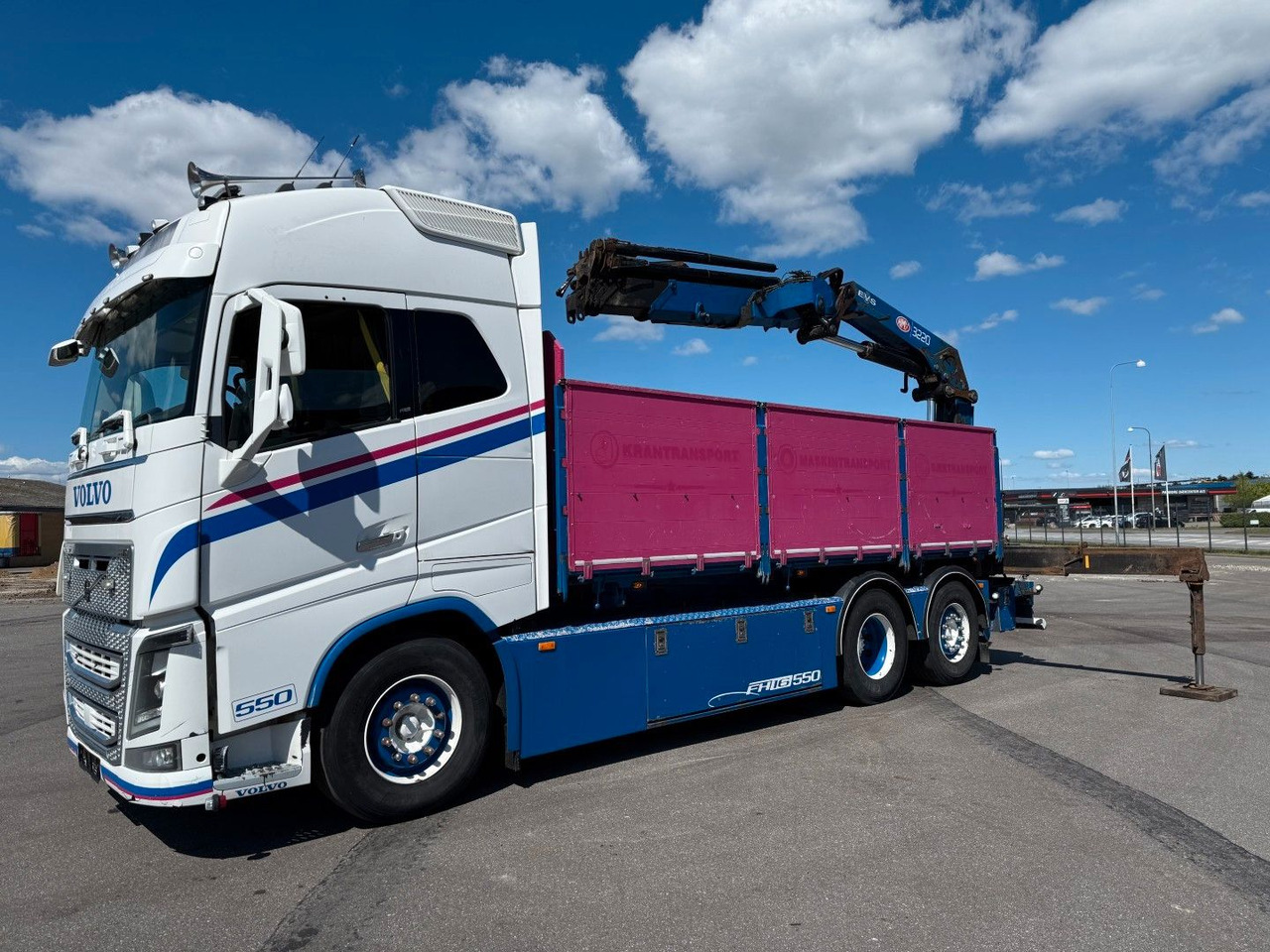 Volvo FH 16.550 6x2*4 / Crane HMF 3220K4 Euro 6 - Camion cu macara: Foto 2 Volvo FH 16.550 6x2*4 / Crane HMF 3220K4 Euro 6 - Camion cu macara: Foto 2