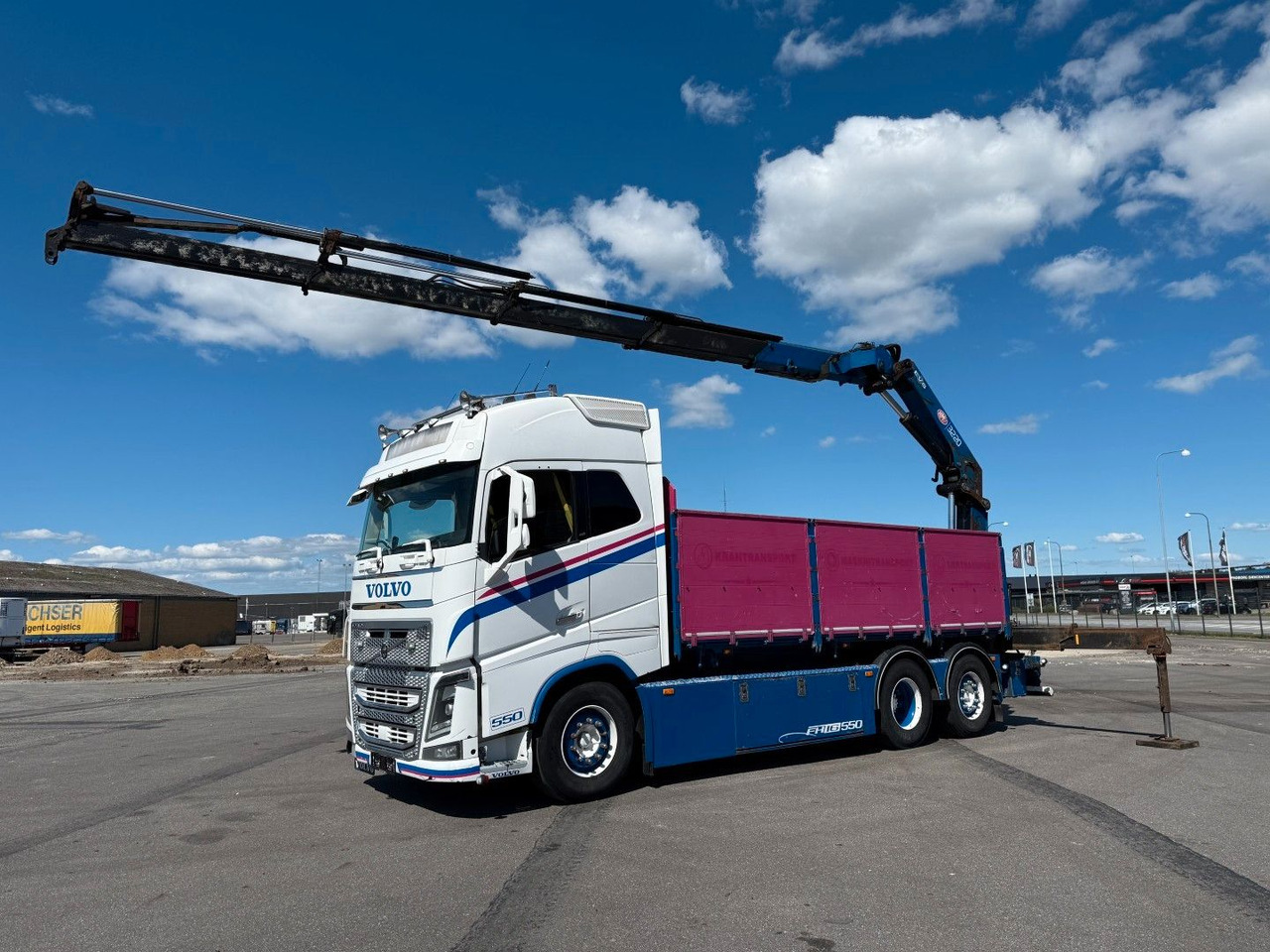 Volvo FH 16.550 6x2*4 / Crane HMF 3220K4 Euro 6 - Camion cu macara: Foto 1 Volvo FH 16.550 6x2*4 / Crane HMF 3220K4 Euro 6 - Camion cu macara: Foto 1