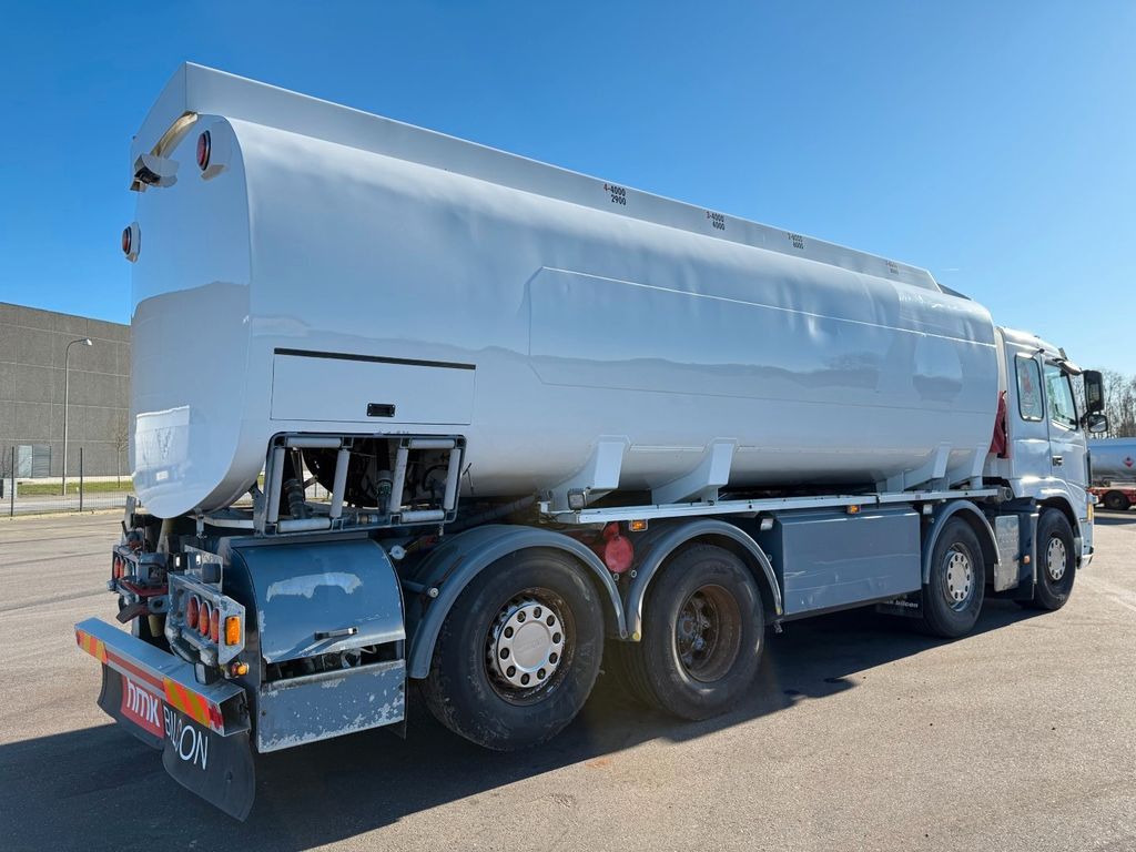 Volvo FM460 8x2*6 24.000 l. ADR Tank Volvo FM460 8x2*6 24.000 l. ADR Tanktruck - Camion cisternă: Foto 3 Volvo FM460 8x2*6 24.000 l. ADR Tank Volvo FM460 8x2*6 24.000 l. ADR Tanktruck - Camion cisternă: Foto 3