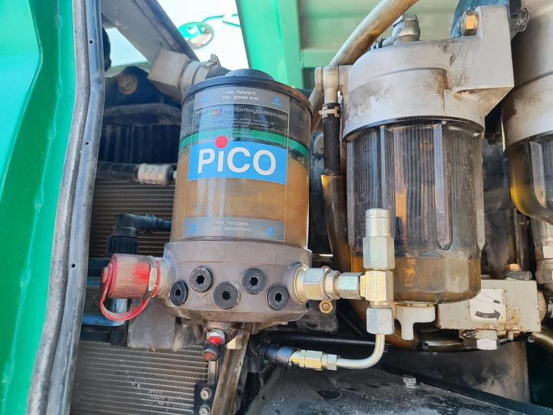 Excavator pe roţi Takeuchi TB295W: Foto 7 Excavator pe roţi Takeuchi TB295W: Foto 7