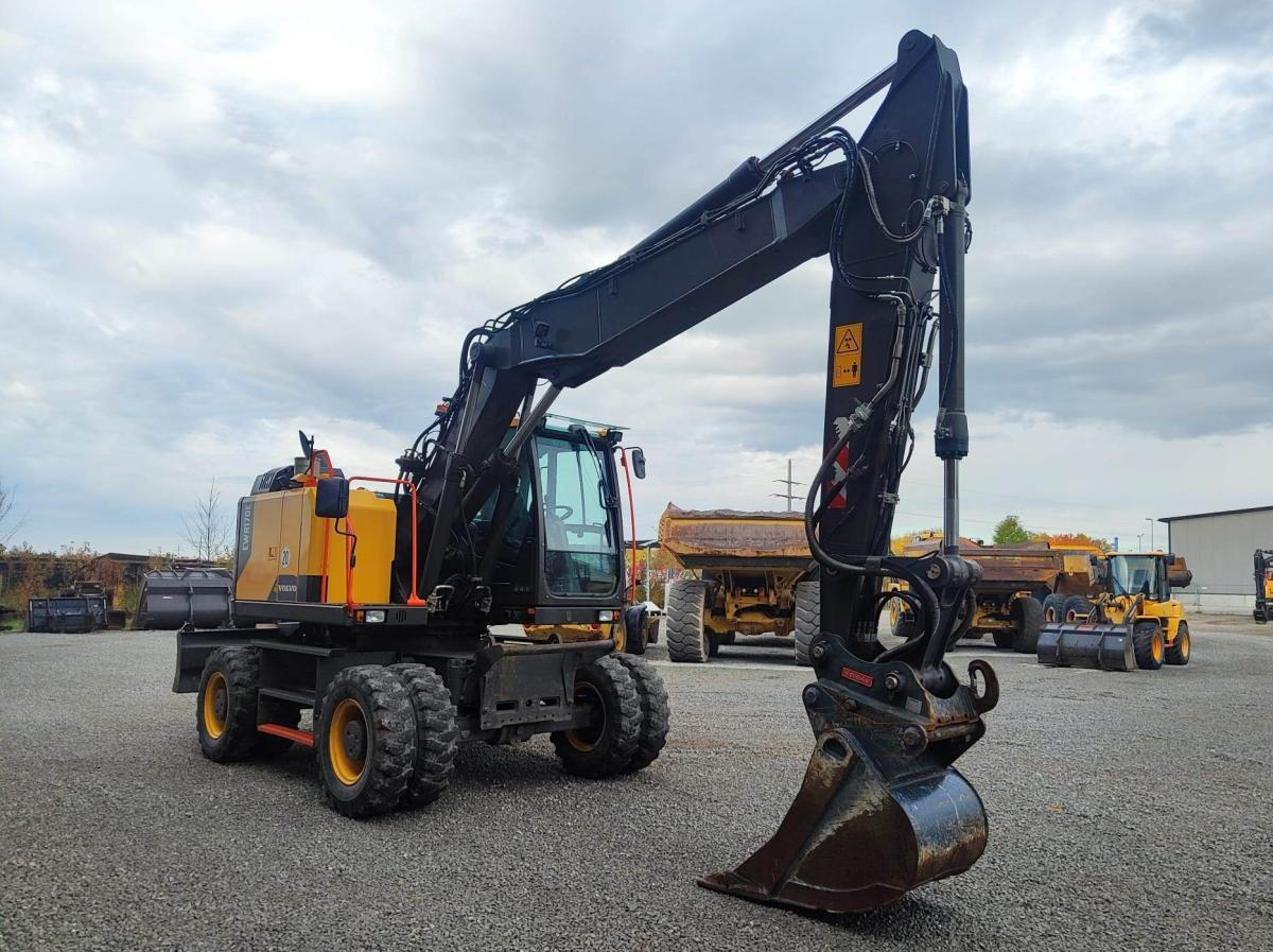 Volvo EWR170E - Excavator pe roţi: Foto 3 Volvo EWR170E - Excavator pe roţi: Foto 3