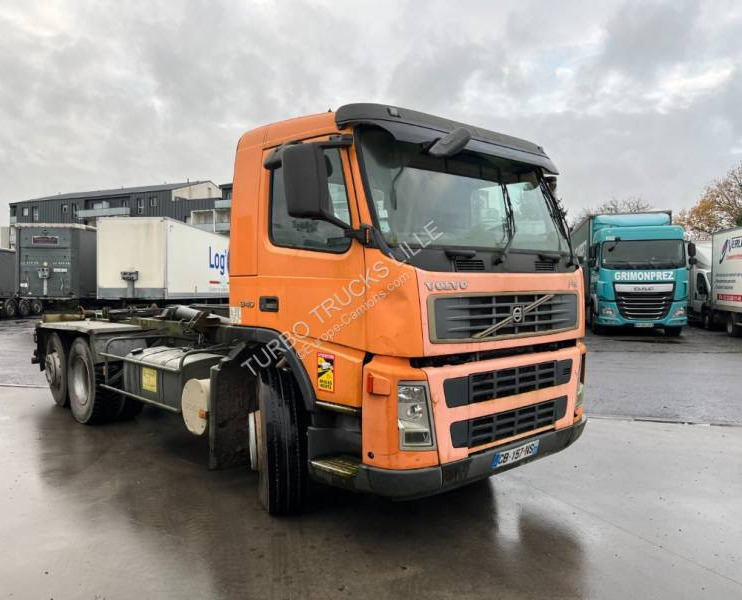 Volvo FM 340 - Camion cu cârlig: Foto 2 Volvo FM 340 - Camion cu cârlig: Foto 2