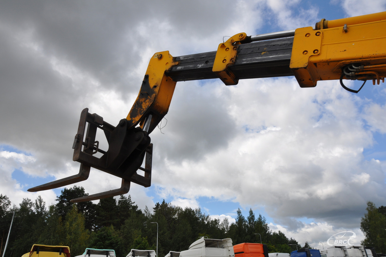 Încărcător pe roți telescopic Dieci Pegasus: Foto 15 Încărcător pe roți telescopic Dieci Pegasus: Foto 15