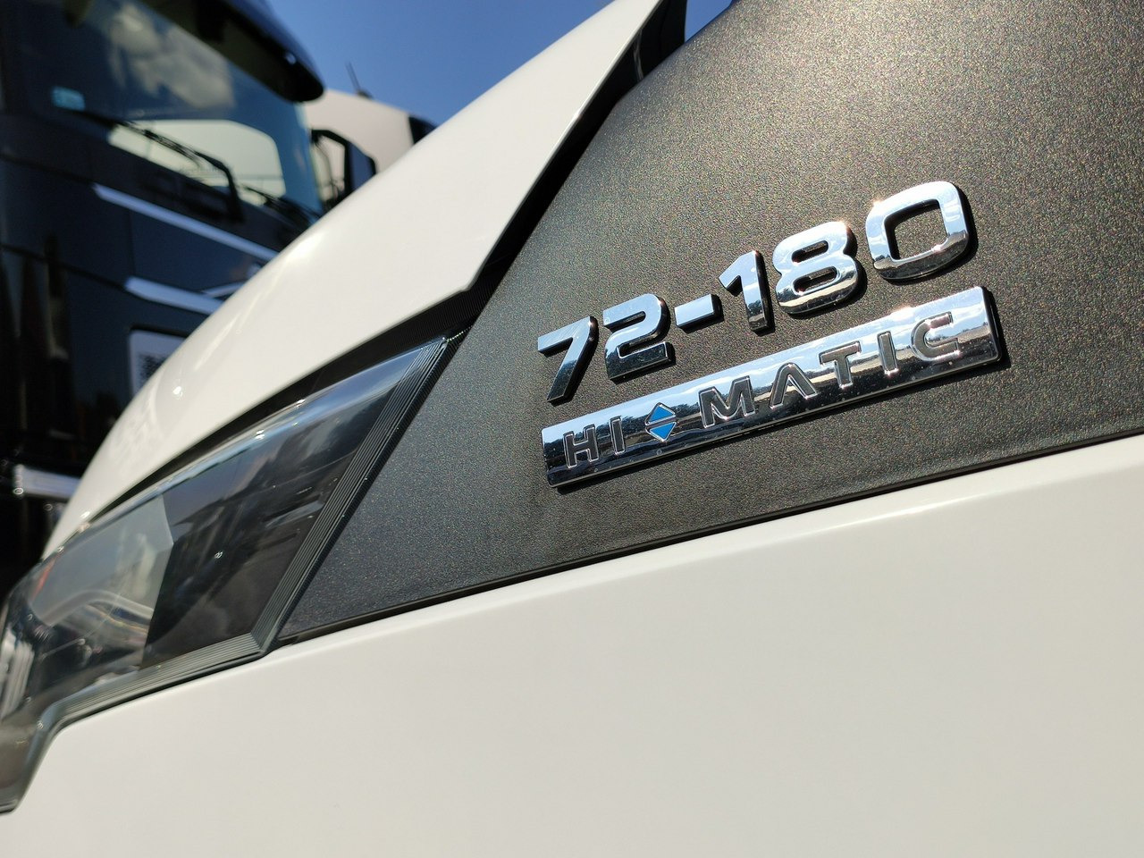 Iveco Daily 72C18 Mroźnia Ściana Grodziowa Podwójny Parownik - Autoutilitară frigorifica: Foto 4 Iveco Daily 72C18 Mroźnia Ściana Grodziowa Podwójny Parownik - Autoutilitară frigorifica: Foto 4