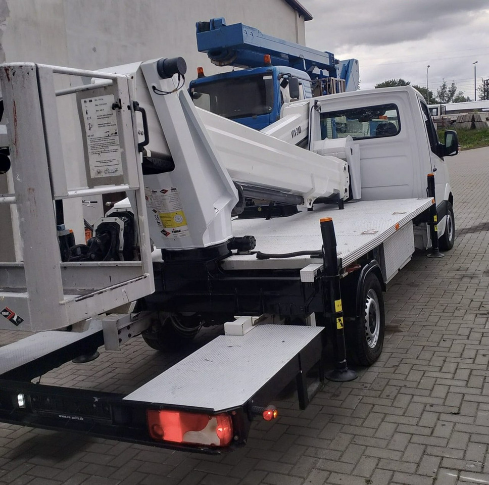 Mercedes Sprinter Zwyżka Podnośnik Koszowy VERSALIFT VTX-240 UDT - Camion cu nacela: Foto 5 Mercedes Sprinter Zwyżka Podnośnik Koszowy VERSALIFT VTX-240 UDT - Camion cu nacela: Foto 5