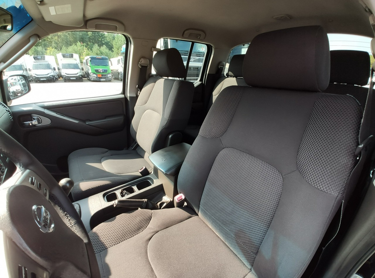 Pick-up Nissan Navara: Foto 25 Pick-up Nissan Navara: Foto 25