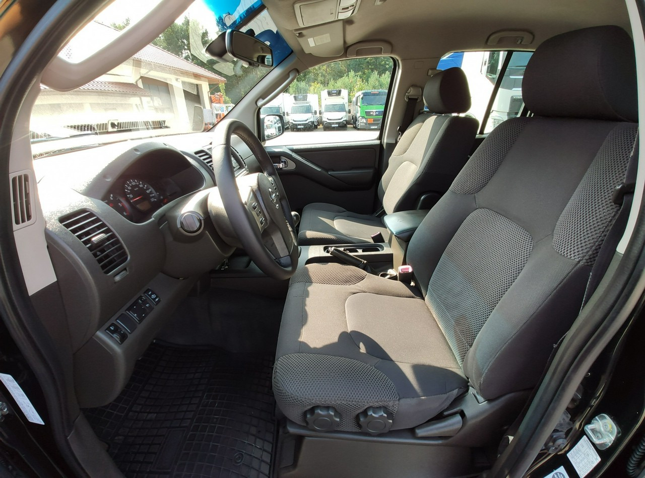 Pick-up Nissan Navara: Foto 17 Pick-up Nissan Navara: Foto 17