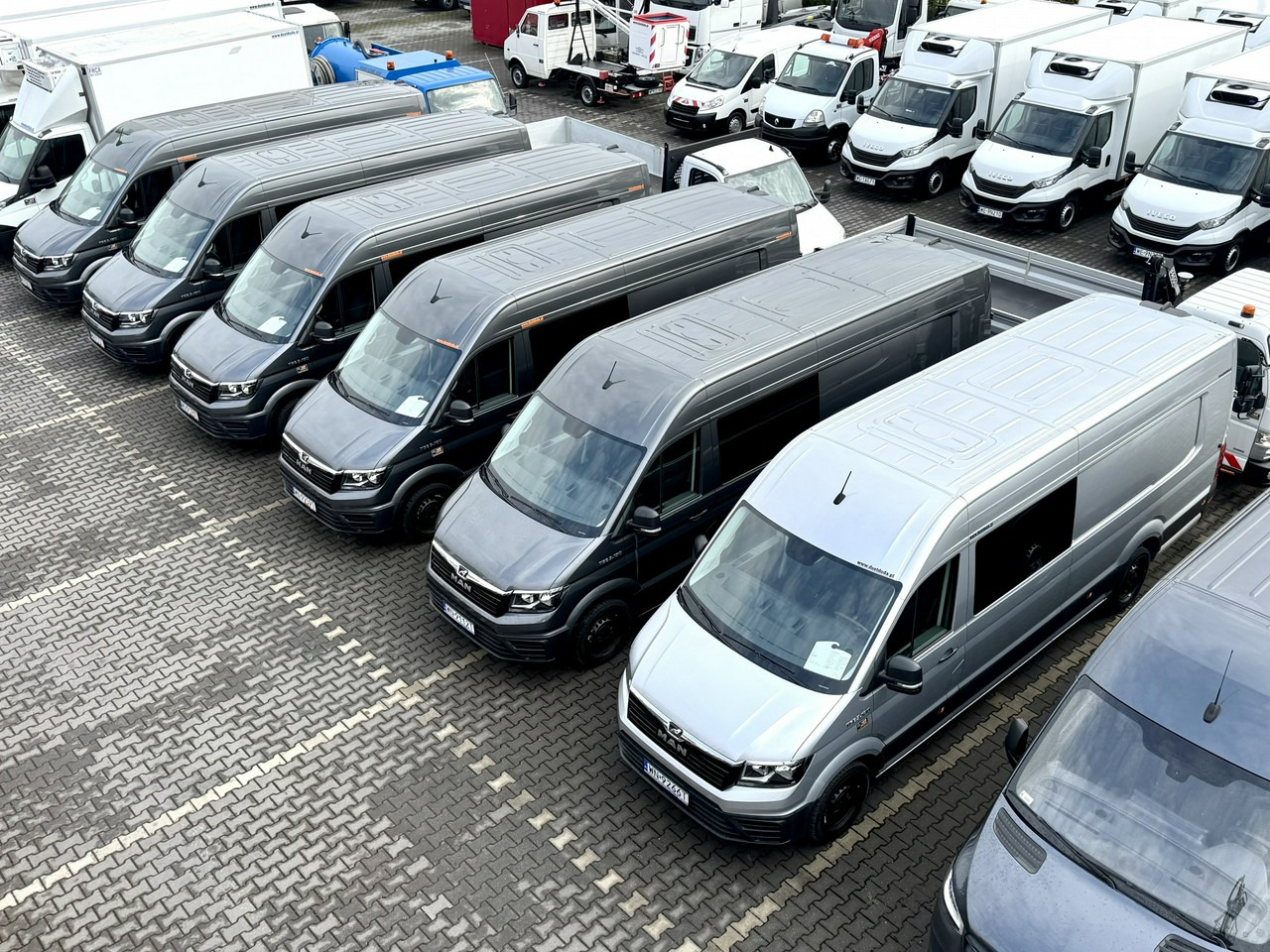 Volkswagen Crafter - Dubă: Foto 3 Volkswagen Crafter - Dubă: Foto 3