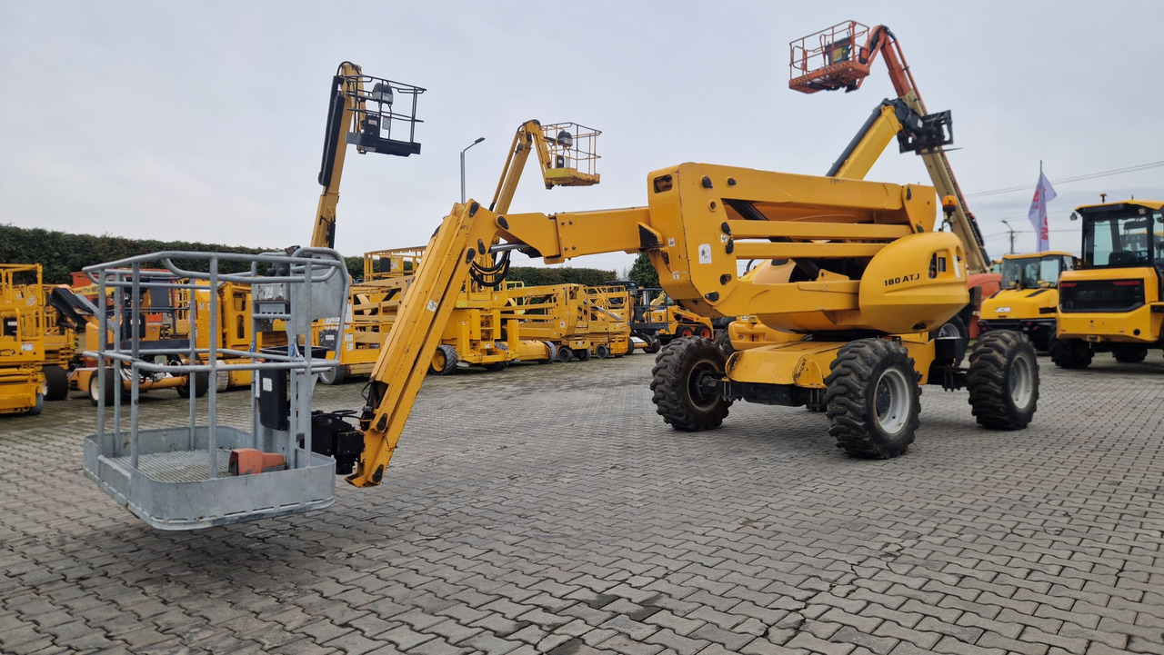 MANITOU 180 ATJ E3 - Nacela articulata: Foto 1 MANITOU 180 ATJ E3 - Nacela articulata: Foto 1