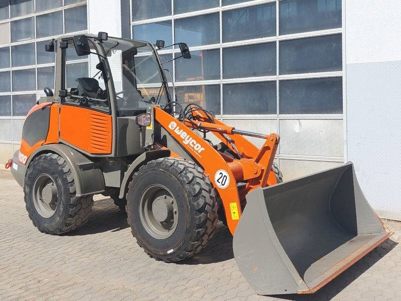 Atlas AR 400 - Mini încărcător: Foto 4 Atlas AR 400 - Mini încărcător: Foto 4