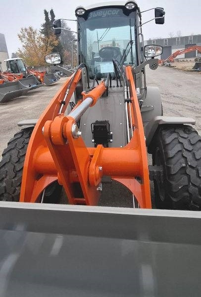 Atlas AR 480 - Mini încărcător: Foto 3 Atlas AR 480 - Mini încărcător: Foto 3