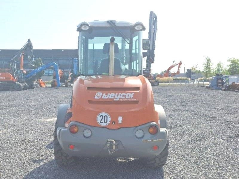 Atlas AR 480 - Mini încărcător: Foto 4 Atlas AR 480 - Mini încărcător: Foto 4