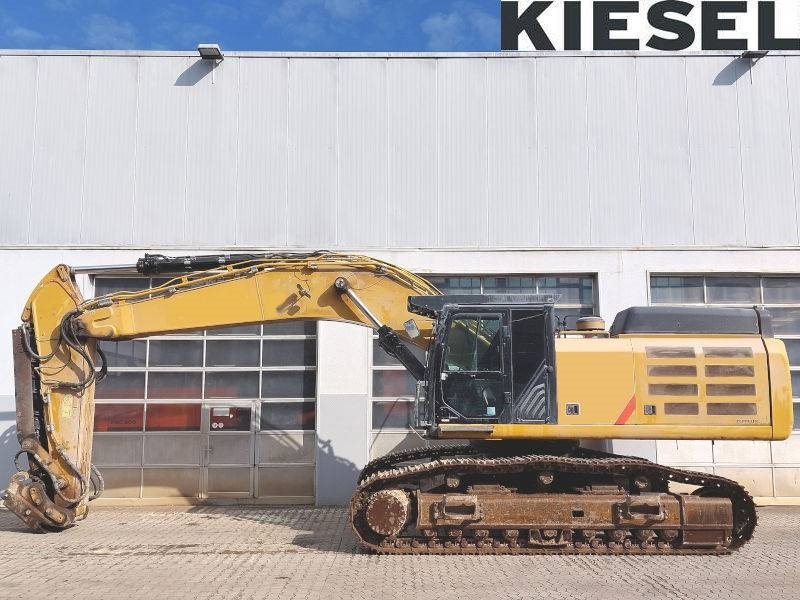 CAT 352 F - Excavator pe şenile: Foto 1 CAT 352 F - Excavator pe şenile: Foto 1