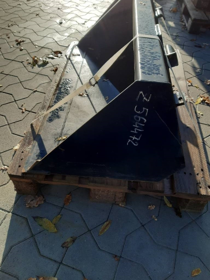 GiANT Erdbauschaufel 1100MM 189L SWE - Cupă pentru Utilaje constructii: Foto 2 GiANT Erdbauschaufel 1100MM 189L SWE - Cupă pentru Utilaje constructii: Foto 2