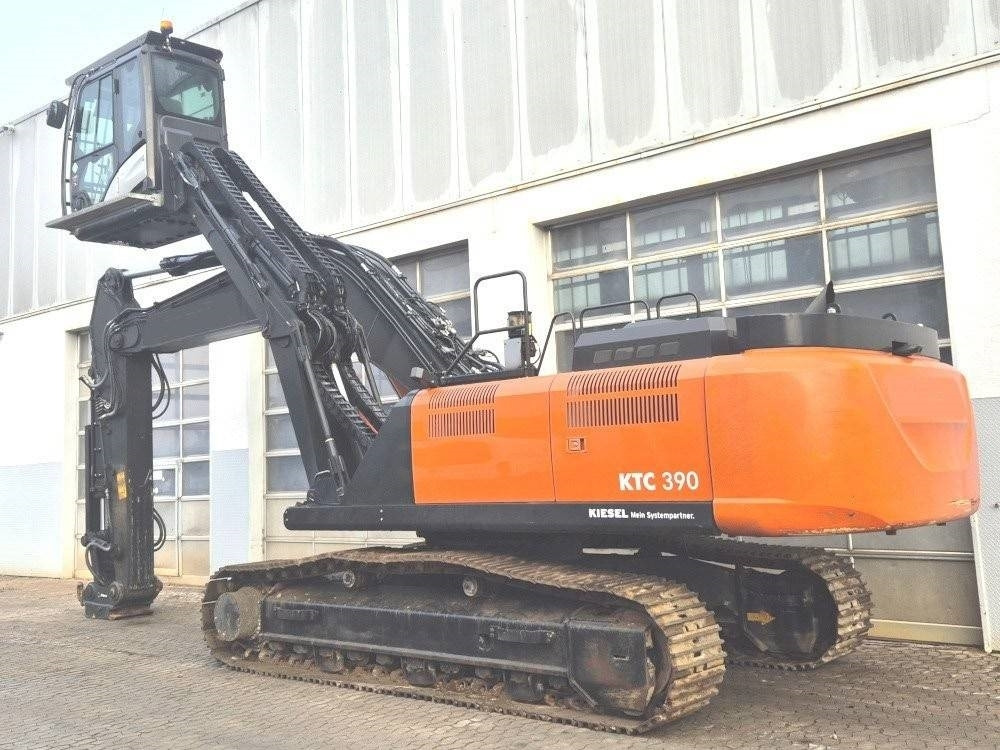 Hitachi KTEG KTC 390-6 - Excavator pe şenile: Foto 3 Hitachi KTEG KTC 390-6 - Excavator pe şenile: Foto 3